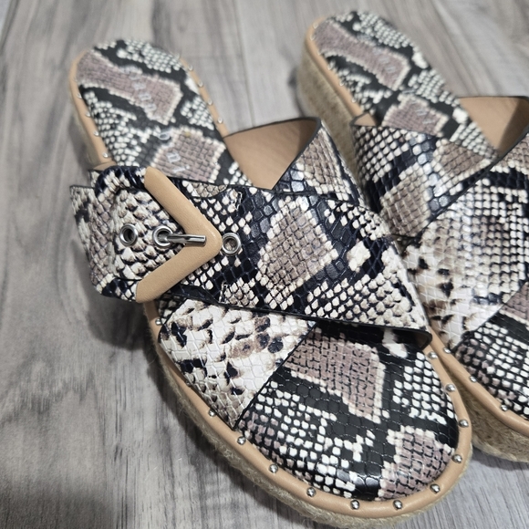 Gianni Bini Neutral Snake Leather Espadrille Sandals Women 9.5  Slide Platform - Picture 10 of 10